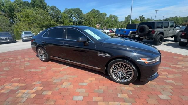Used 2021 Genesis G90 5.0 Ultimate RWD image 4