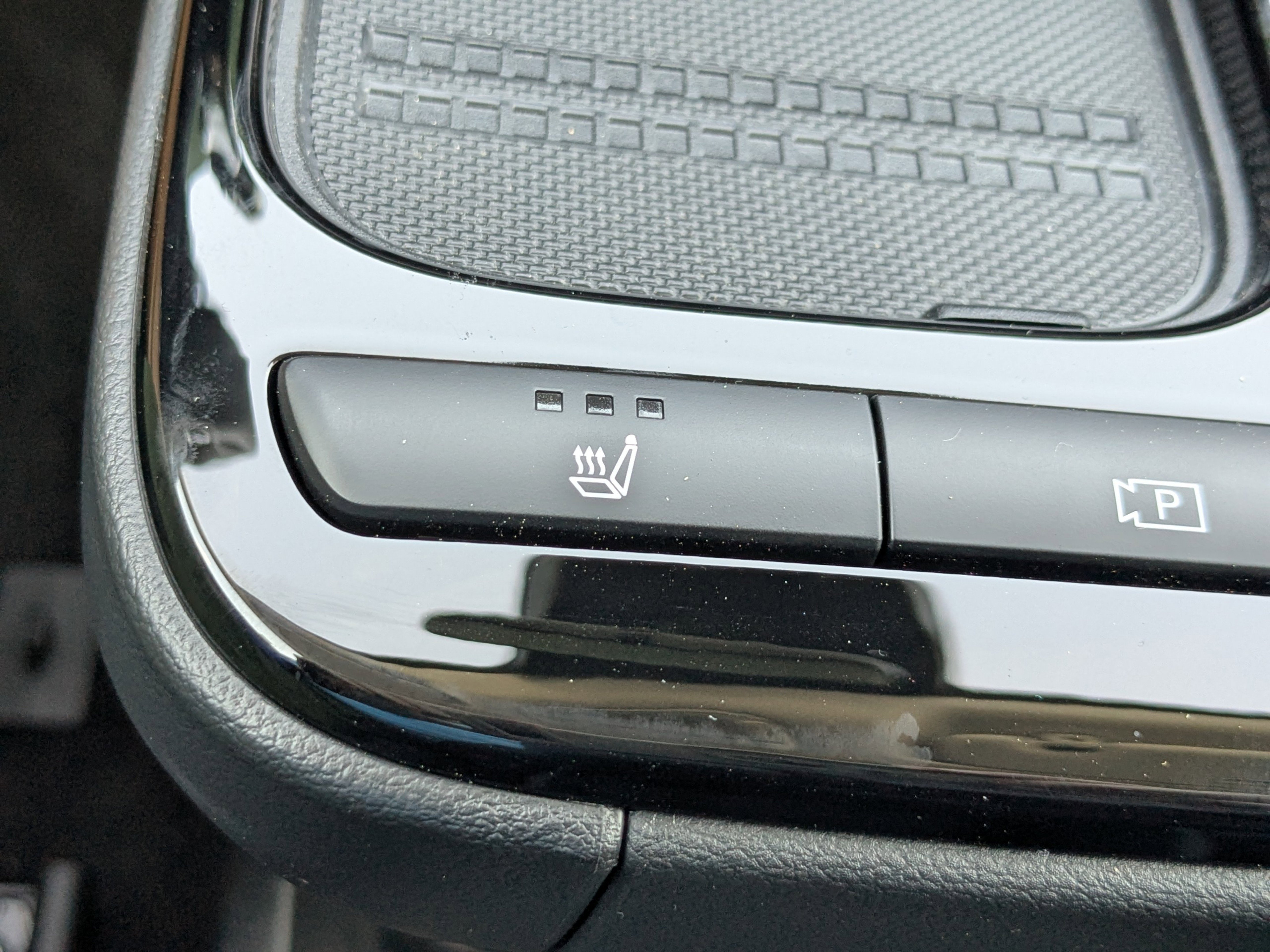 New 2025 Hyundai Ioniq 5 SE image 27