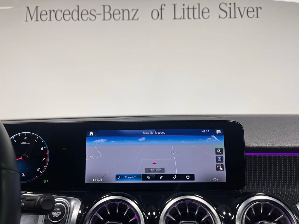 Certified 2022 Mercedes-Benz GLB 250 4MATIC image 33