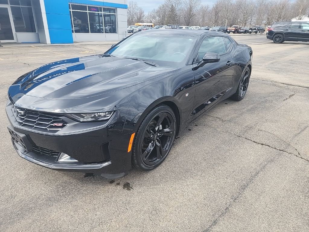 Used 2024 Chevrolet Camaro LT w/ RS Package image 3