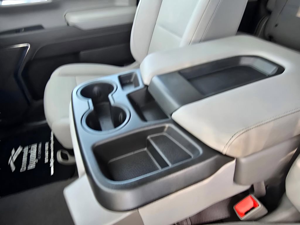Used 2023 Chevrolet Silverado 1500 LT AWD/4WD image 20