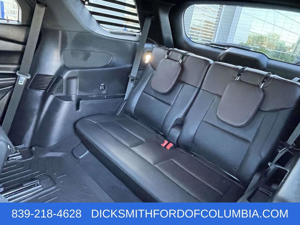 Certified 2022 Ford Explorer Platinum w/ Equipment Group 601A image 12