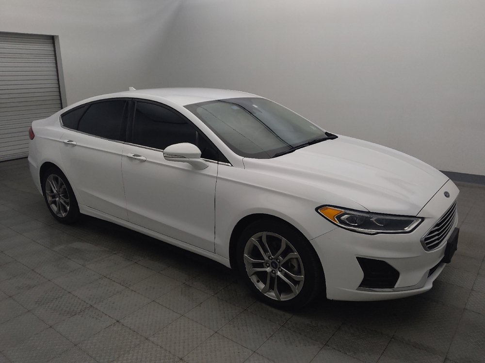 Used 2020 Ford Fusion SEL FWD image 11