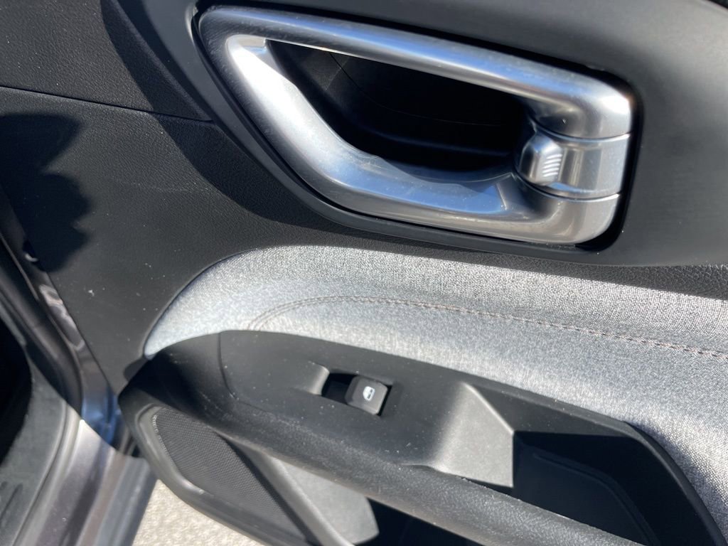 Used 2022 Jeep Compass Latitude image 38