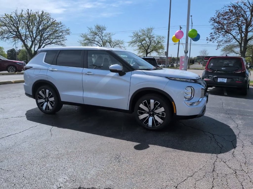 New 2026 Mitsubishi Outlander SE AWD/4WD image 4