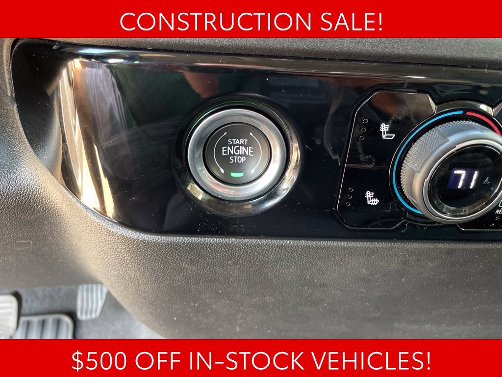 Used 2024 Chevrolet Silverado 1500 LT AWD/4WD image 22