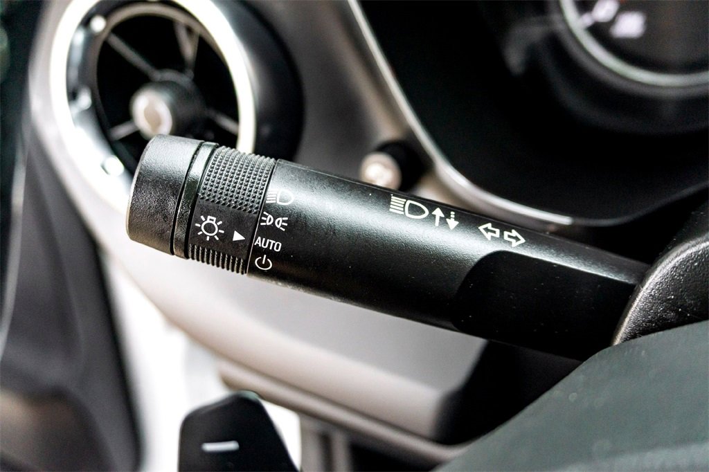 Used 2023 Chevrolet Camaro LT image 19