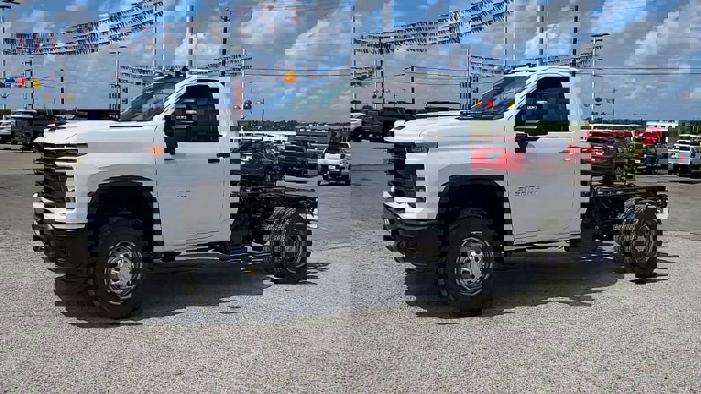 New 2024 Chevrolet Silverado 3500 W/T w/ WT Convenience Package image 4