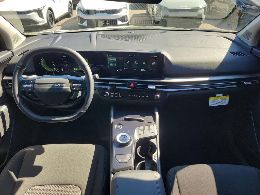 New 2026 Kia Sportage LX FWD image 17