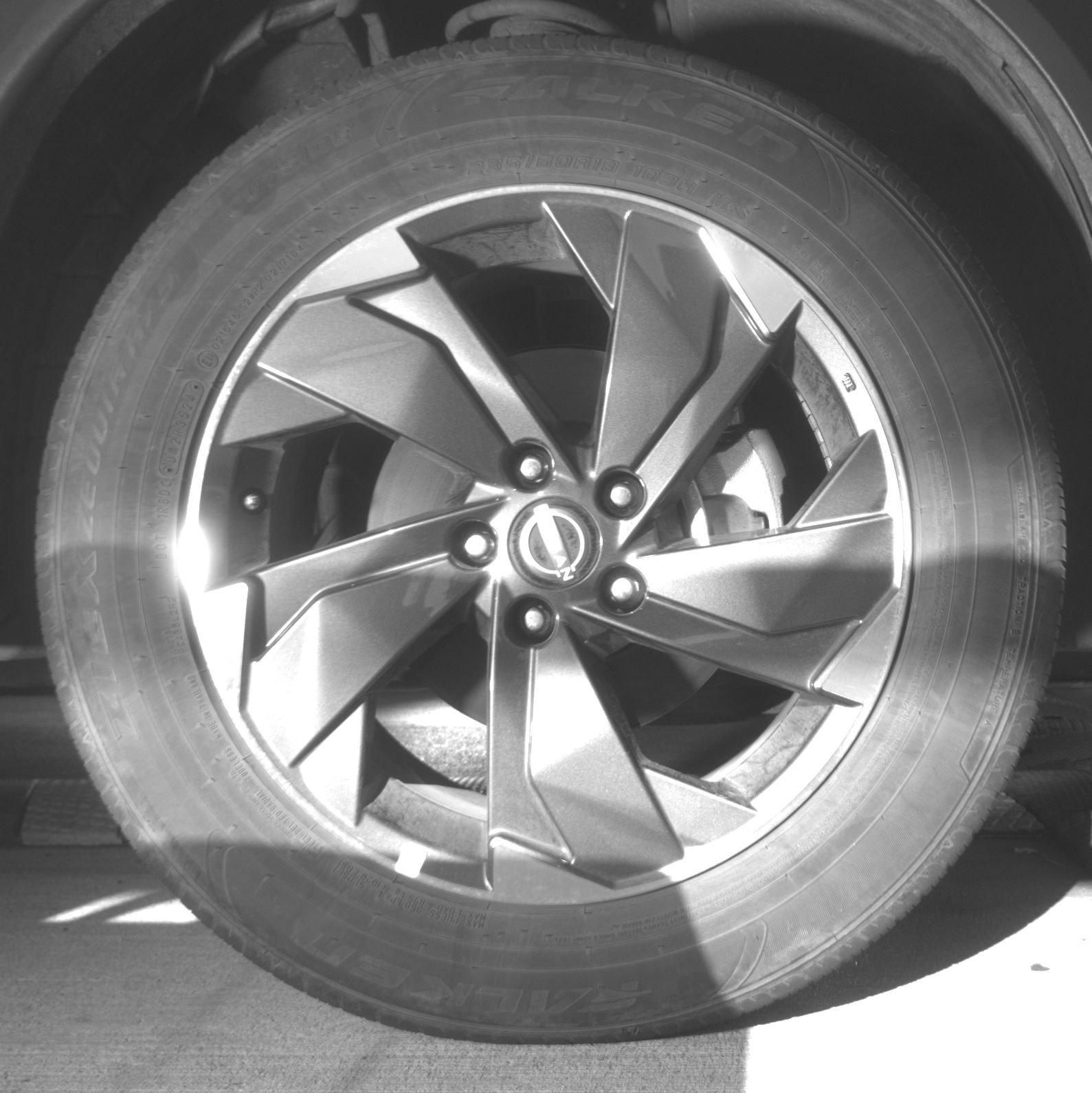 Used 2025 Nissan Rogue SV FWD image 13