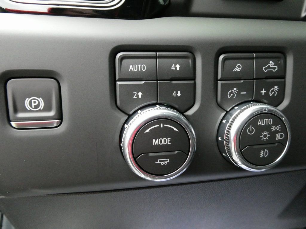 Certified 2026 GMC Sierra 1500 AT4X image 29
