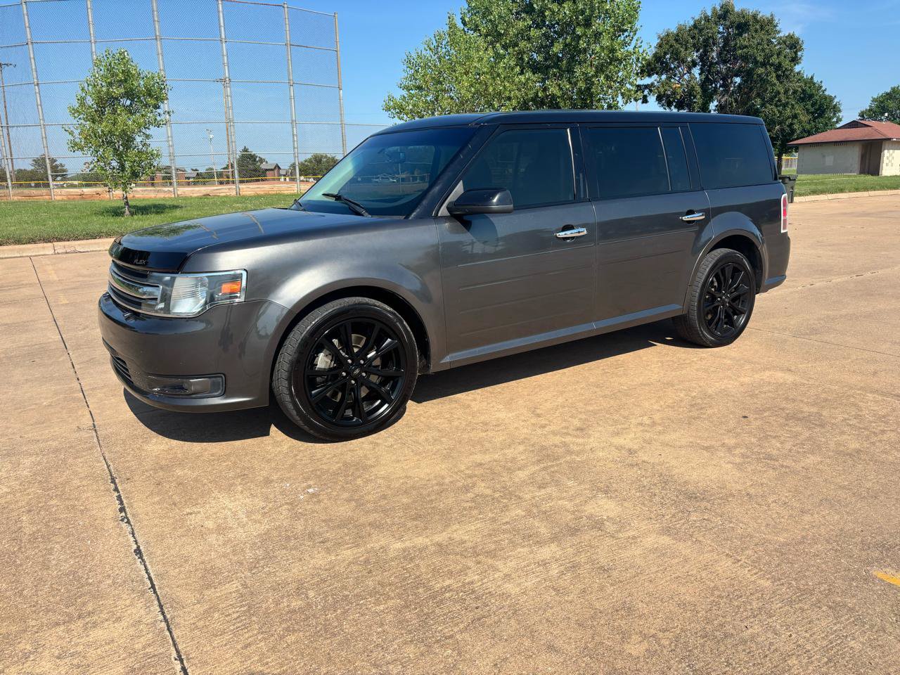 Used 2019 Ford Flex SEL w/ Equipment Group 202A FWD image 2