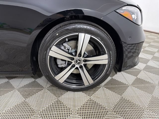 New 2026 Mercedes-Benz C 300 4MATIC Sedan image 9
