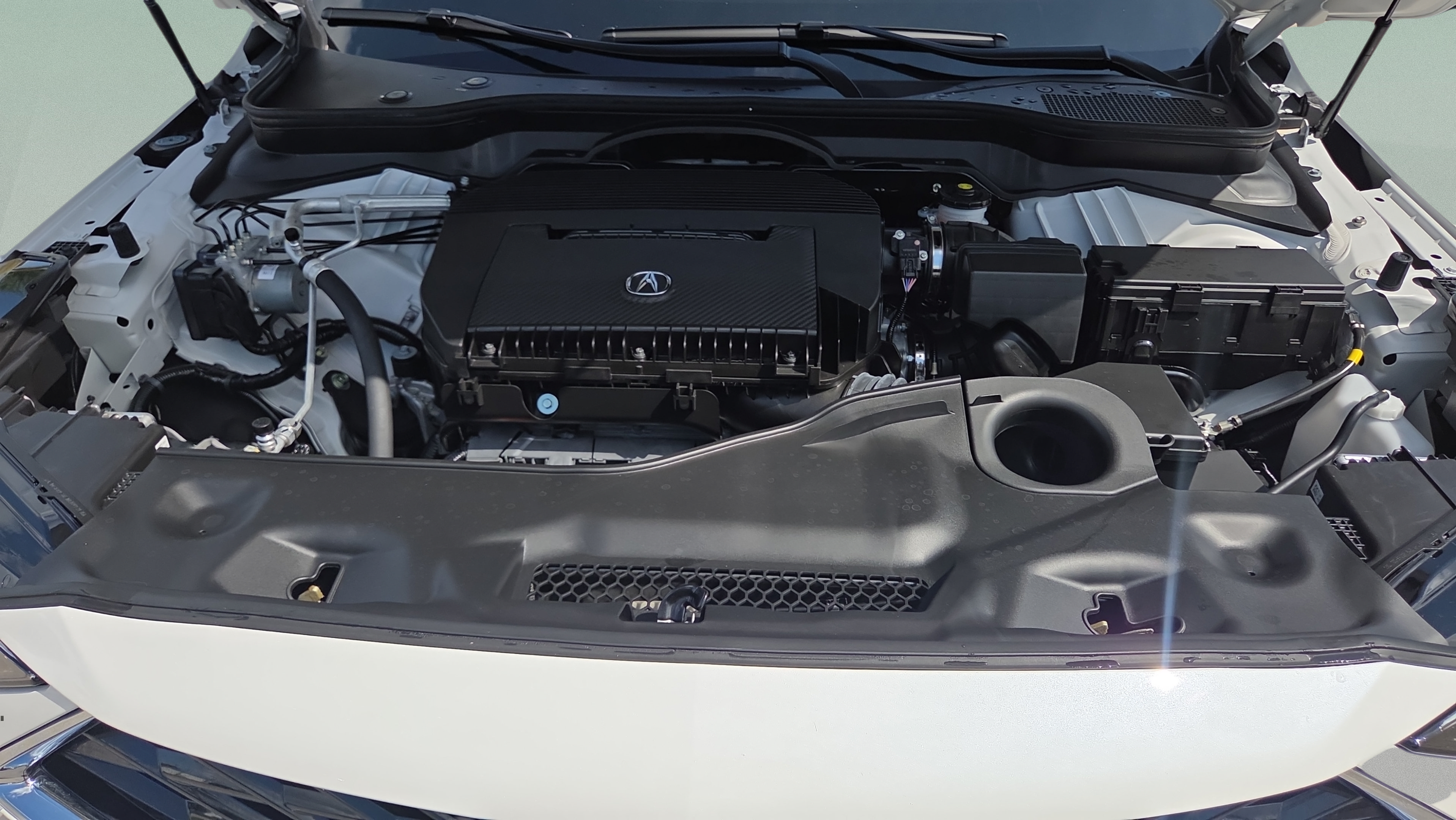Certified 2026 Acura MDX FWD w/ Technology Package image 18