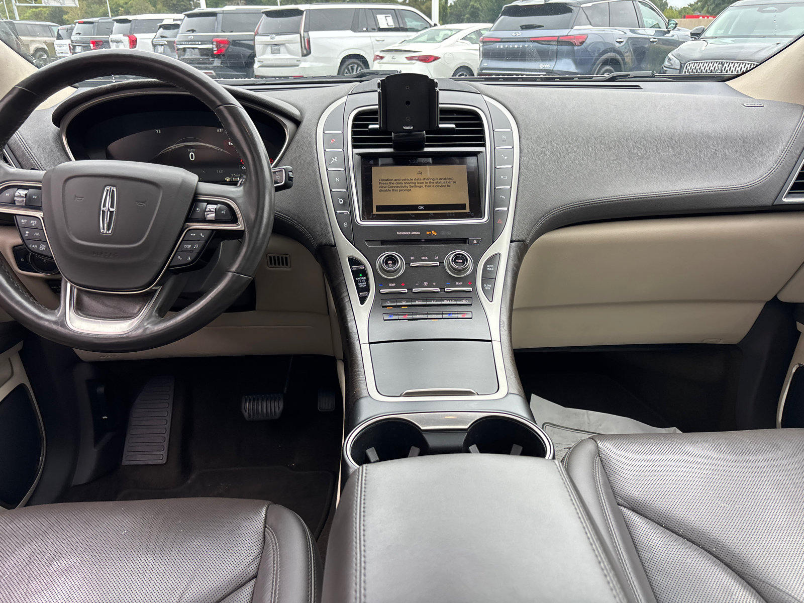 Used 2019 Lincoln Nautilus Reserve AWD/4WD image 27