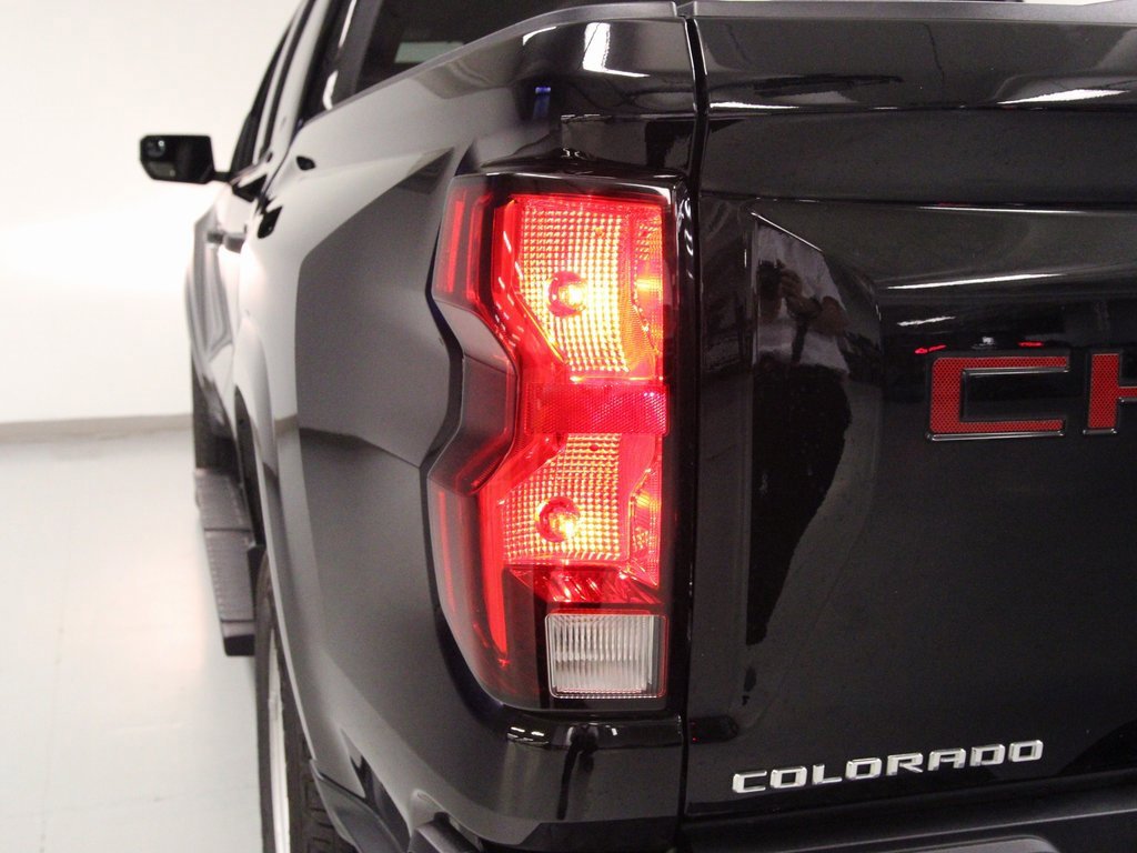 Used 2023 Chevrolet Colorado W/T image 12