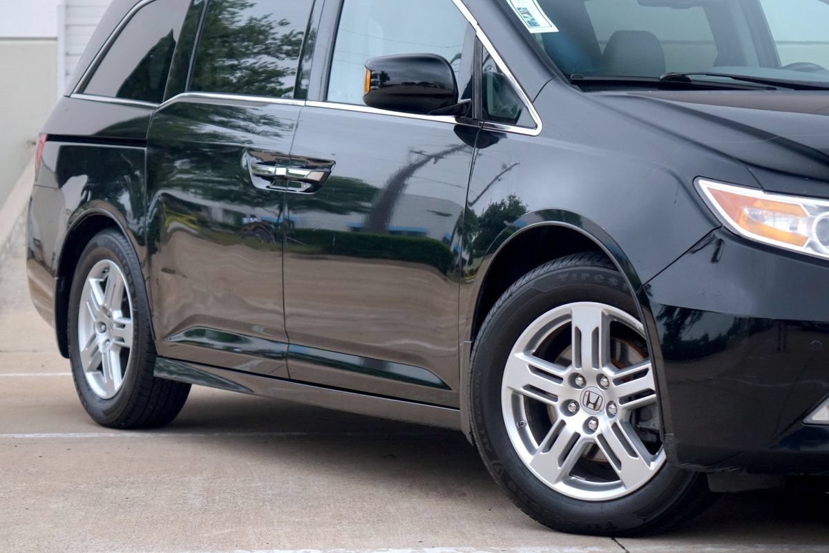 Used 2012 Honda Odyssey Touring image 18