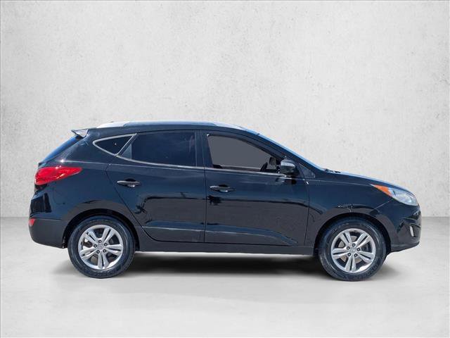 Used 2013 Hyundai Tucson GLS image 4
