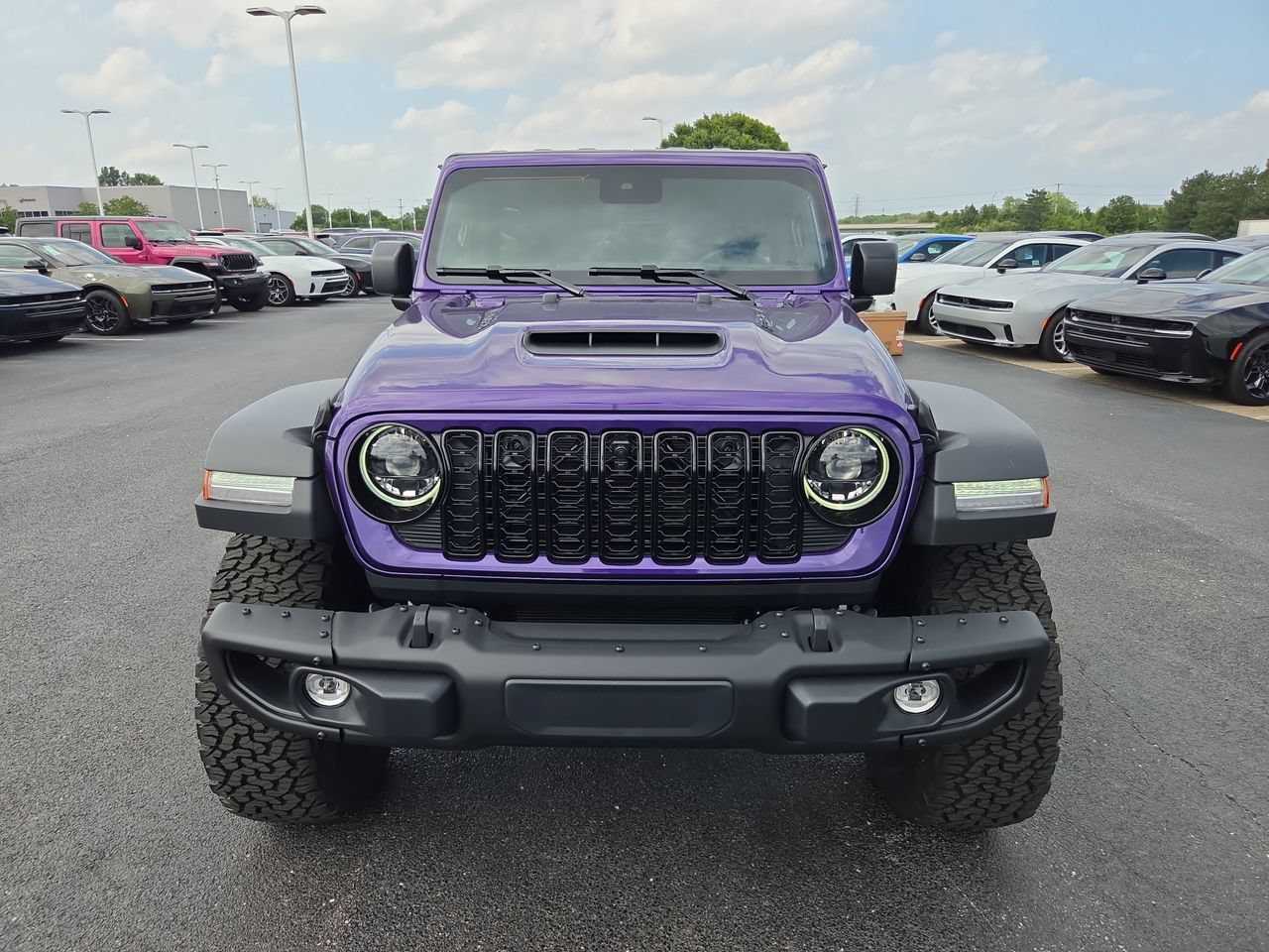 New 2026 Jeep Wrangler Unlimited Rubicon 392 w/ Dual Top Group AWD/4WD image 2