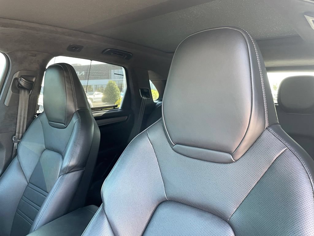 Used 2021 Porsche Cayenne GTS AWD/4WD image 22