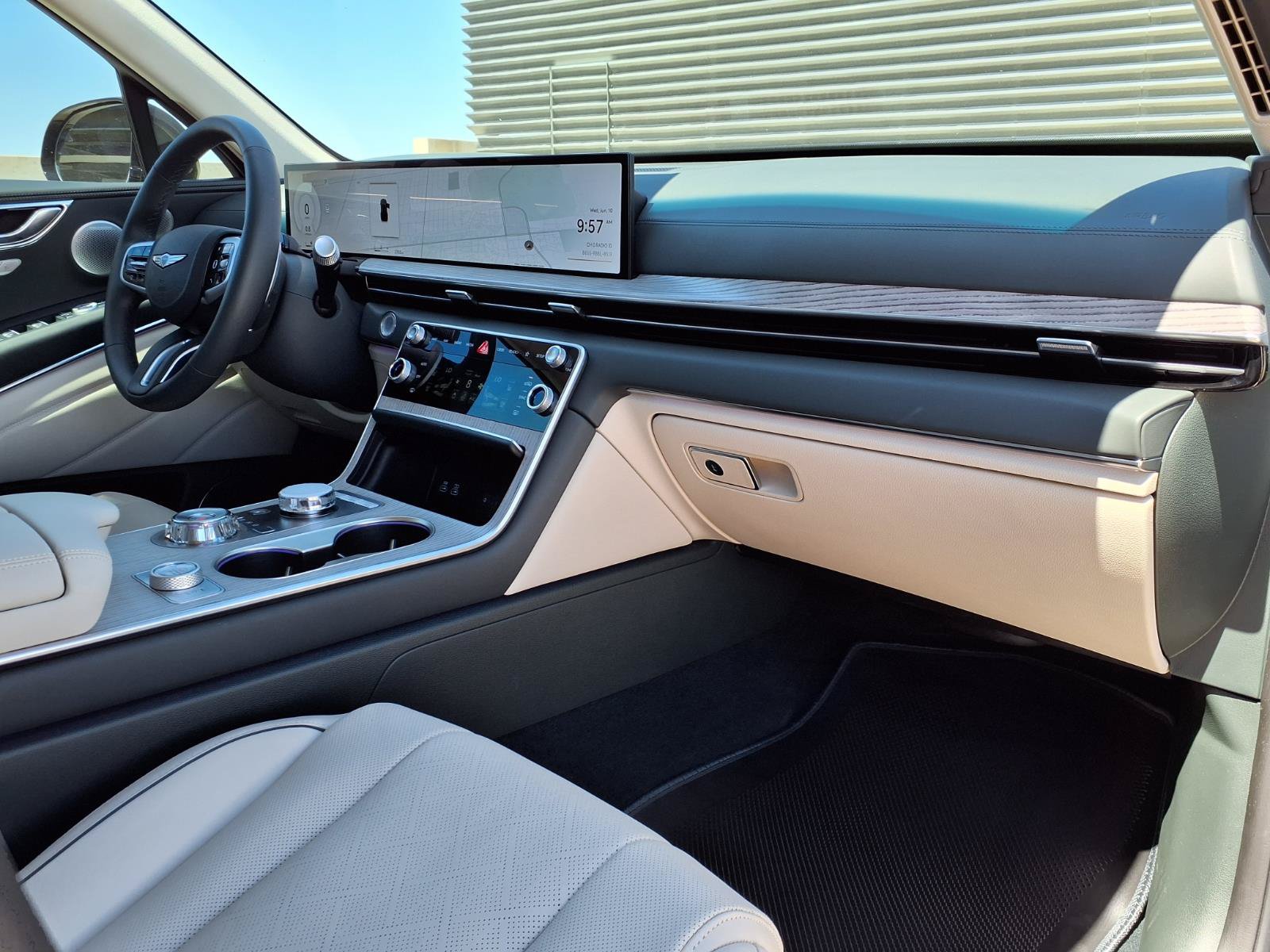 Certified 2026 Genesis GV80 2.5T Advanced AWD/4WD image 10