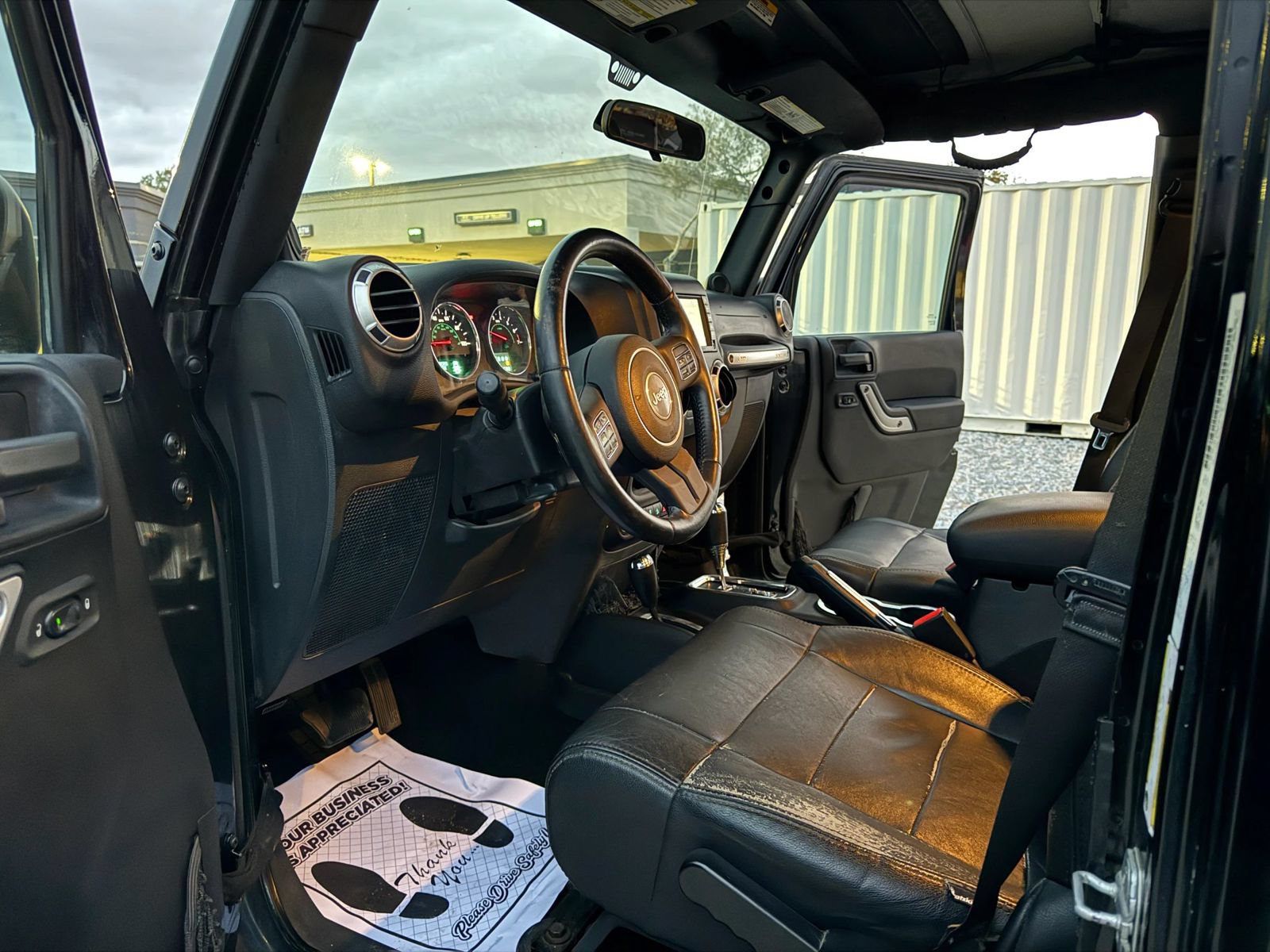 Used 2012 Jeep Wrangler Unlimited Sahara w/ Dual Top Group AWD/4WD image 8