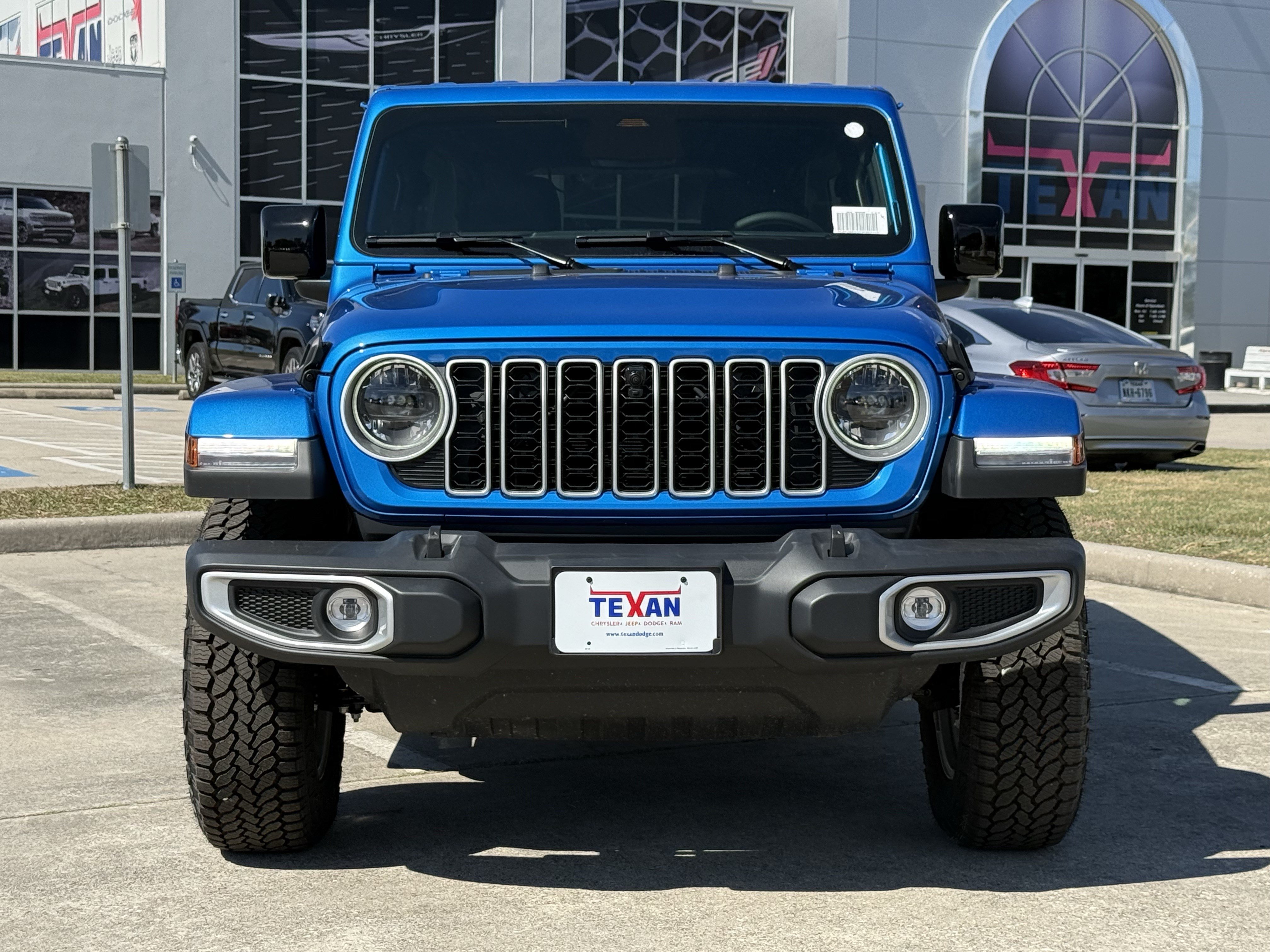 New 2026 Jeep Wrangler Unlimited Sahara AWD/4WD image 7