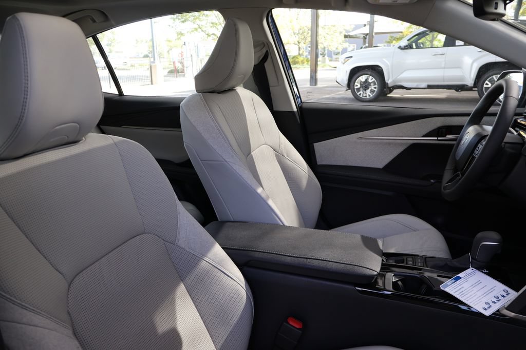 New 2026 Toyota Camry XLE w/ Premium Plus Package AWD/4WD image 41
