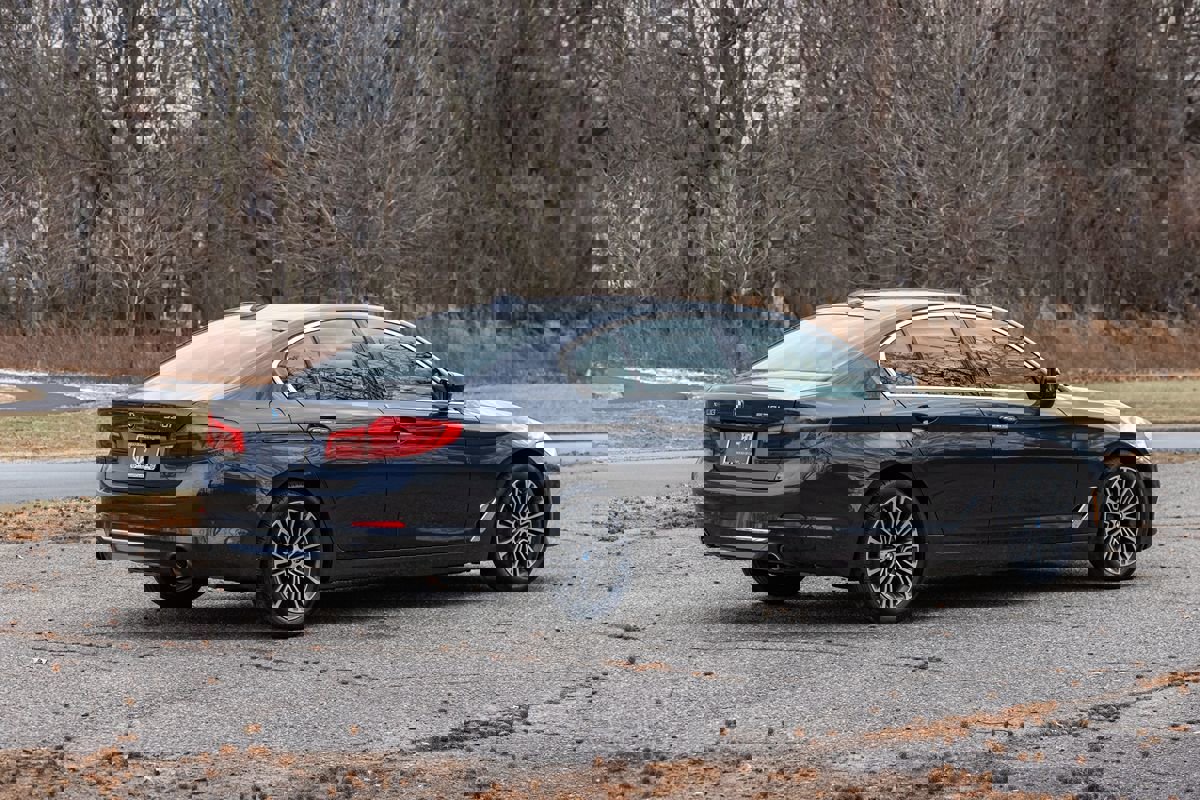 Used 2018 BMW 530i xDrive image 4