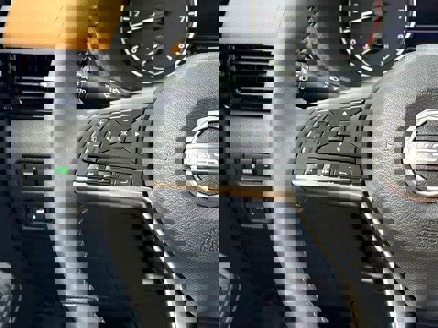 New 2025 Nissan Sentra SV w/ SV Premium Package image 21