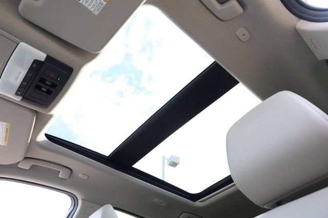 Certified 2023 Nissan Rogue SL image 11