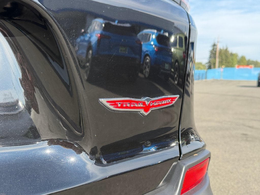 Used 2021 Jeep Cherokee Trailhawk w/ Trailer Tow Group AWD/4WD image 33