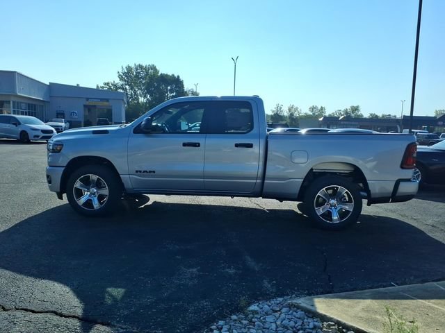 New 2027 RAM 1500 Express AWD/4WD image 4