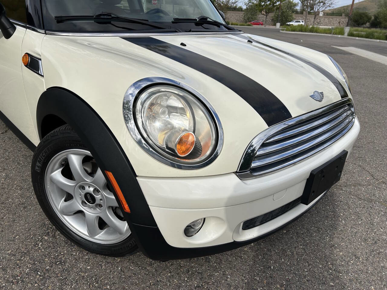 Used 2009 MINI Cooper Hardtop w/ Premium Pkg FWD image 23