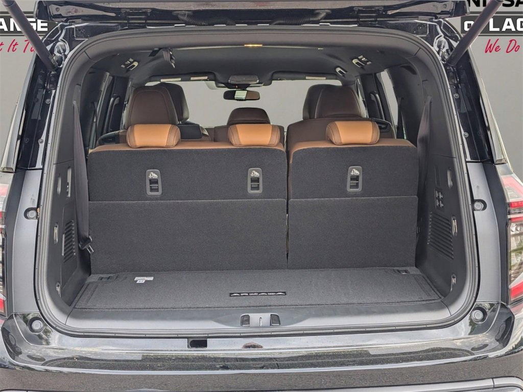 New 2025 Nissan Armada SL image 10