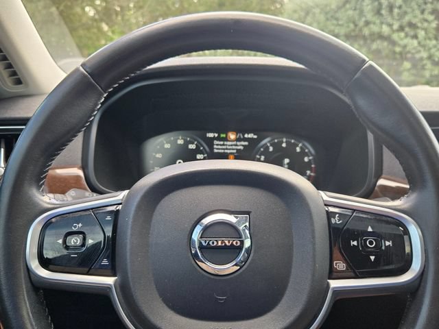 Used 2017 Volvo S90 T5 Momentum w/ Convenience Package FWD image 22