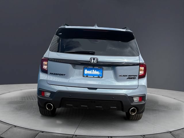 Used 2025 Honda Passport Black Edition image 4