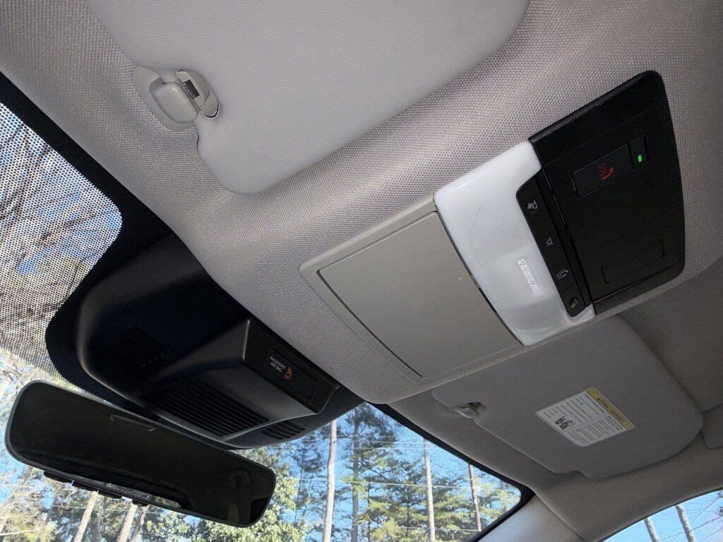 Certified 2023 Nissan Rogue SV image 24