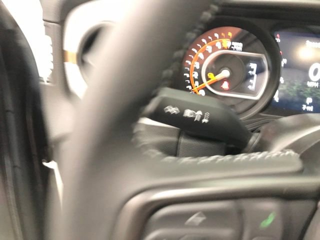 New 2025 Jeep Gladiator Willys image 21