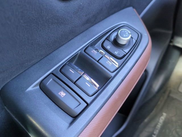 Used 2025 Subaru Forester Touring image 28