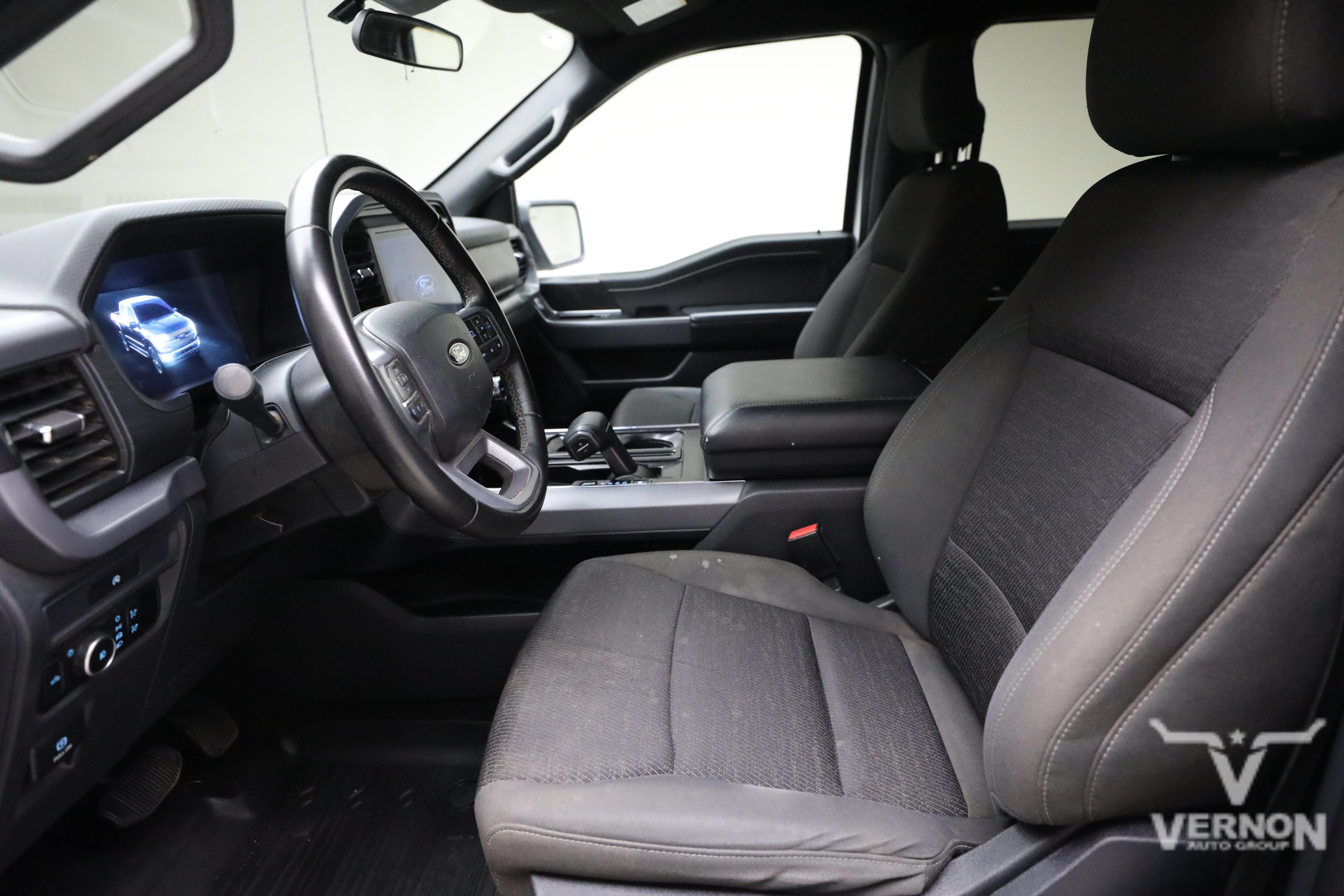 Used 2025 Ford F150 XLT w/ Equipment Group 301A Standard AWD/4WD image 10