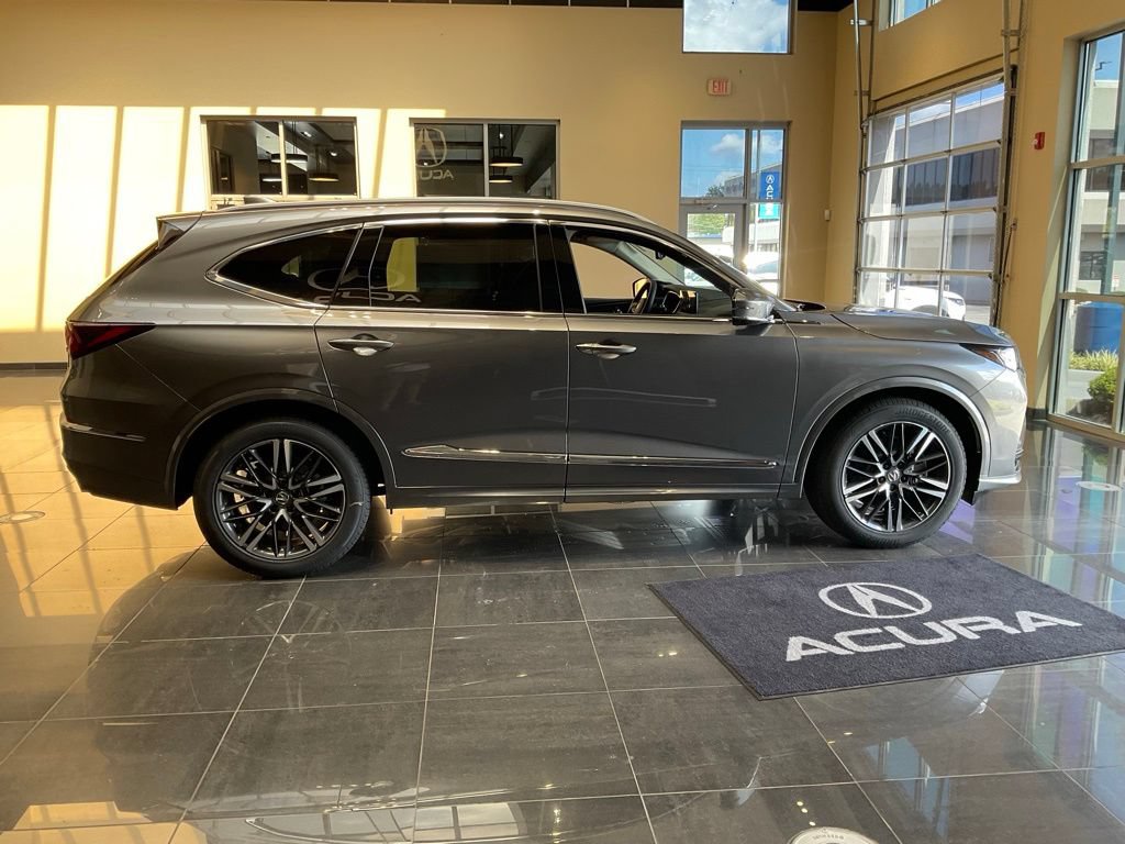 New 2026 Acura MDX w/ Advance Package AWD/4WD image 6