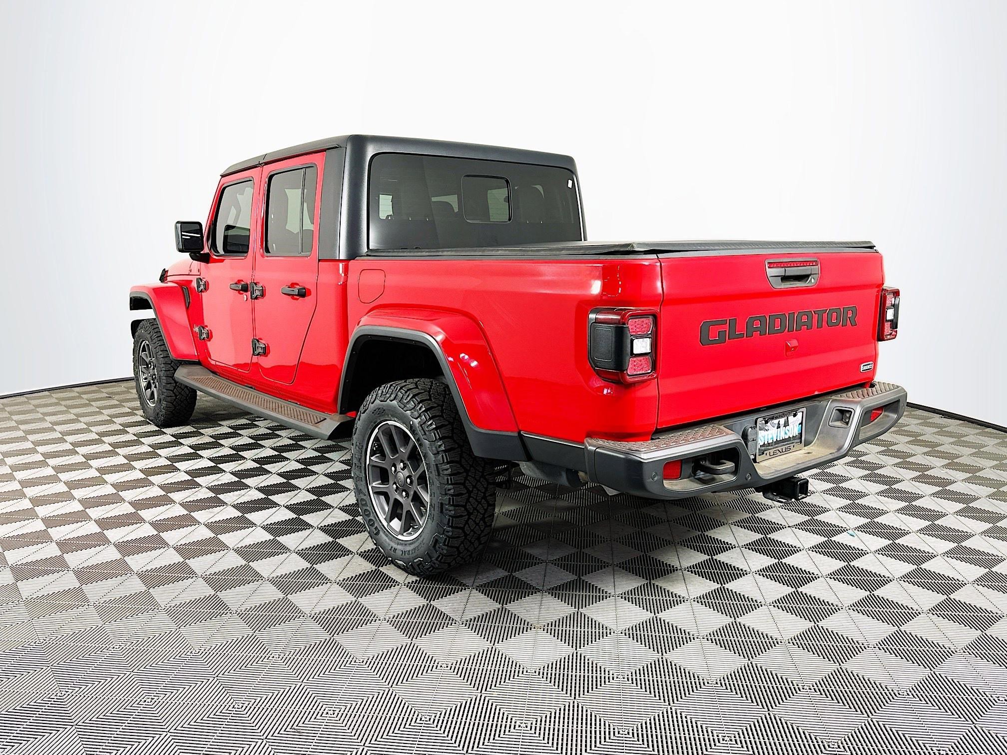 Used 2020 Jeep Gladiator Overland image 5
