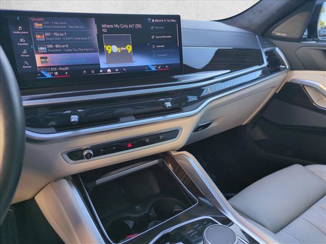 Certified 2024 BMW X6 xDrive40i w/ Premium Package AWD/4WD image 15