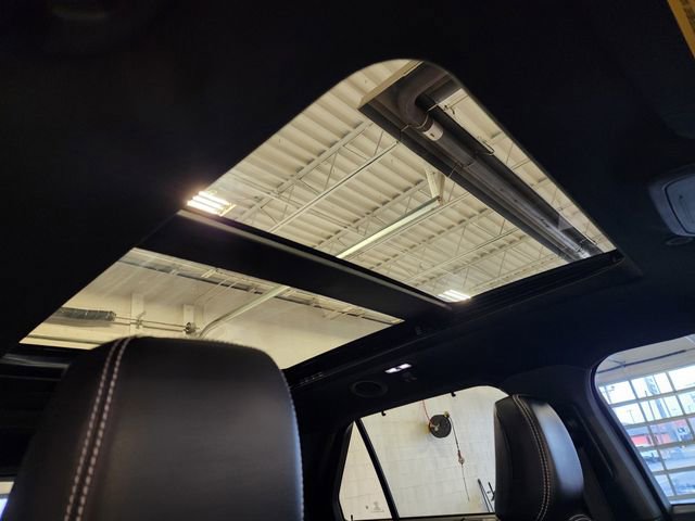 Used 2023 Ford Explorer ST w/ Equipment Group 401A image 24