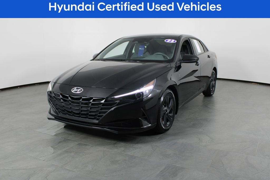 Certified 2023 Hyundai Elantra SEL image 2