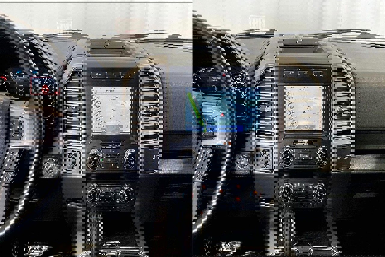 Used 2020 Ford F150 Platinum image 5