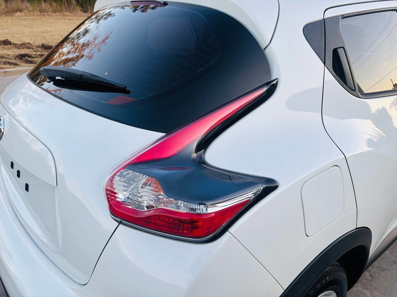 Used 2016 Nissan Juke S image 23