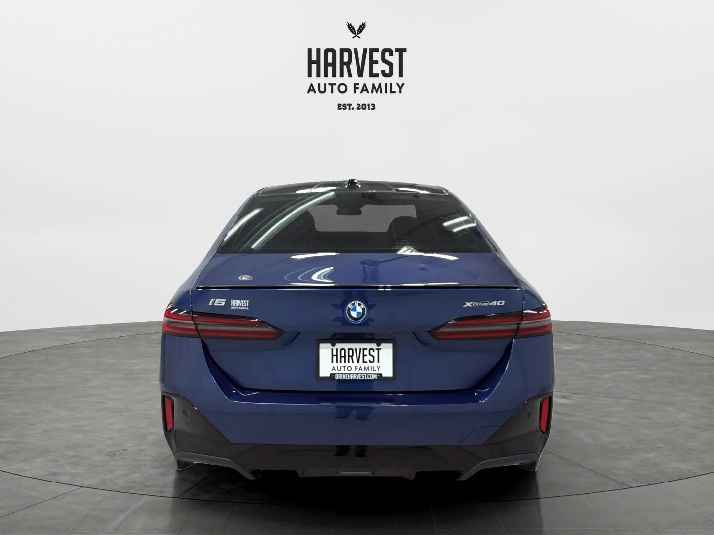 Used 2025 BMW i5 xDrive40 w/ Executive Package AWD/4WD image 5