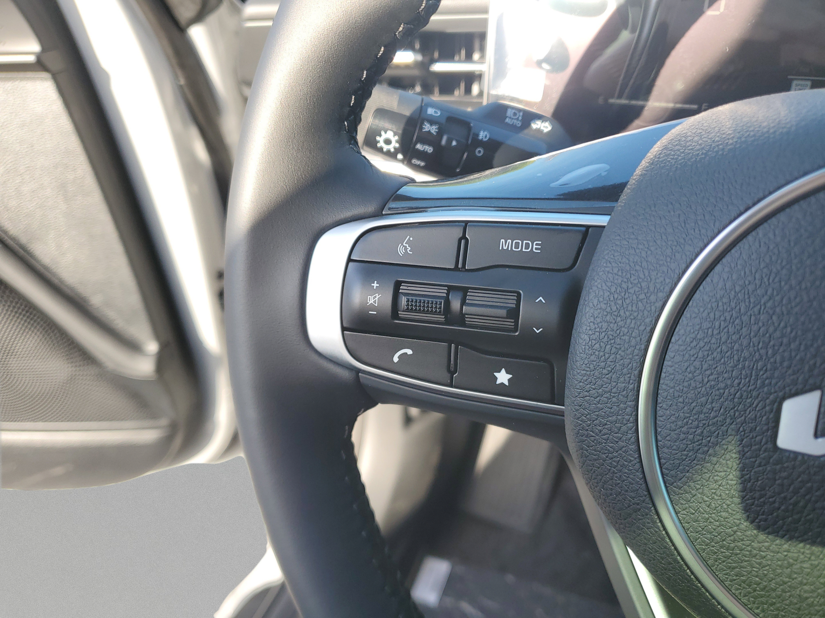 New 2026 Kia K5 GT-Line w/ GT-Line Premium Package FWD image 25